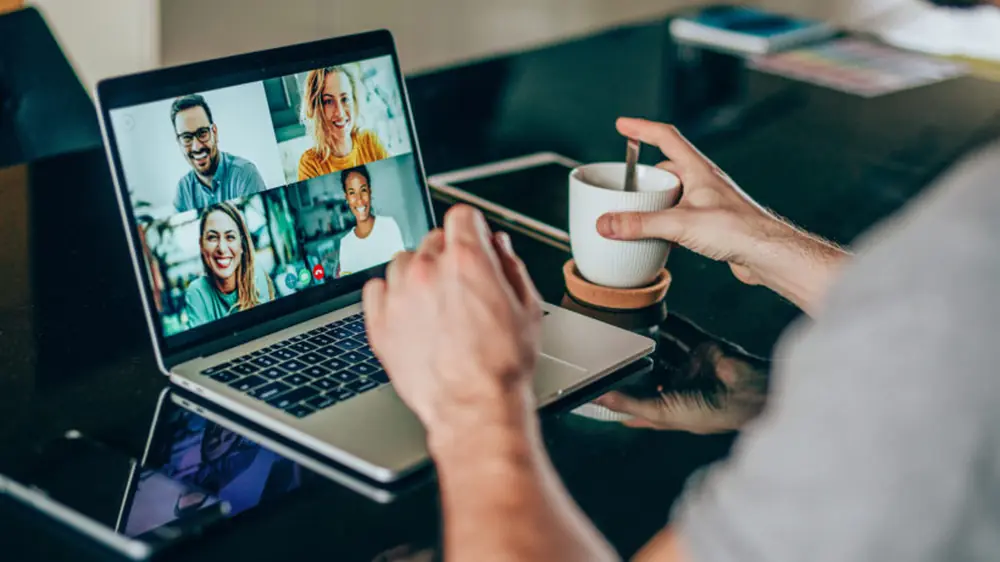 Auf gute Zusammenarbeit im Homeoffice