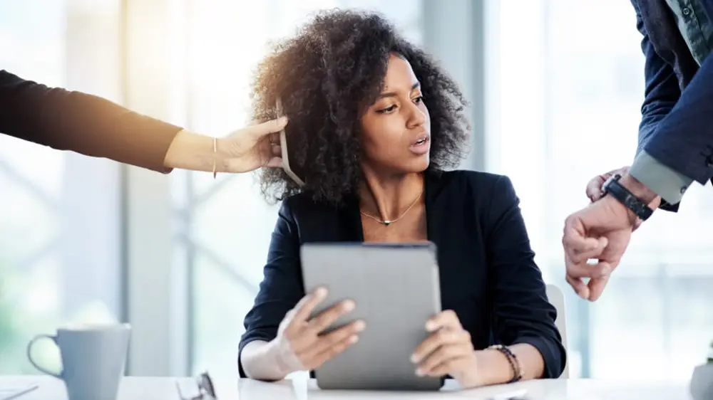 Unterbrechungen bei der Arbeit: Strategien für weniger Störungen